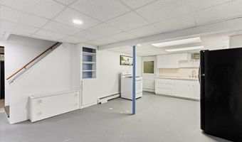 578 Woonasquatucket Ave, North Providence, RI 02911