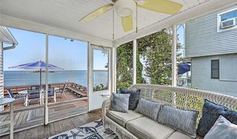 41 Buena Vista Dr, North Kingstown, RI 02852