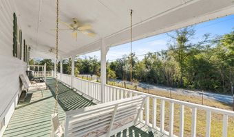 2686 Mona Ln, Alford, FL 32420