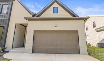 10545 E Brainerd Rd, Apison, TN 37302