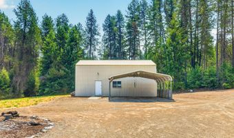 1255 Roberts Ln, Blanchard, ID 83804