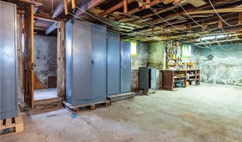 117 Orchard St, East Providence, RI 02914
