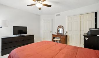 1271 Timberland Dr, Woodlawn, OH 45215