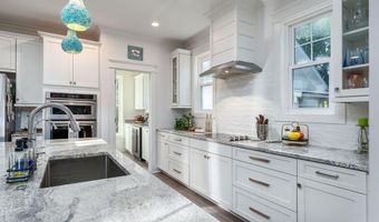 7 Red Bay Ct, Bald Head Island, NC 28461