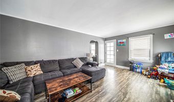 3129 Lincoln Dr, Ashtabula, OH 44004