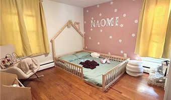 214 Franklin St, Bristol, RI 02809