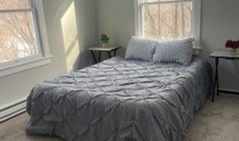 1 Hickory St, Bristol, CT 06010