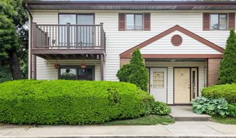 615 Broadway 37, Amityville, NY 11701