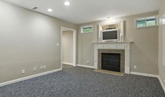 4 Brushwood Dr, Atkinson, NH 03811