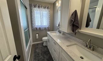 275 Washington, American Falls, ID 83211