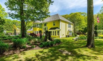 15 Justin Rd, East Greenwich, RI 02818
