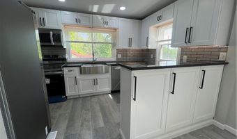 1002 Colerain St, La Fayette, GA 30728