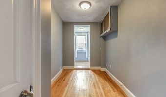 238 S Huntington Ave 1, Boston, MA 02130