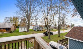 5825 Lake Rd 9, Ashtabula, OH 44004