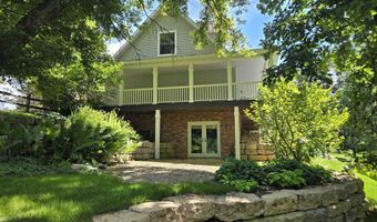 5 A114 N Apple Canyon Rd, Apple River, IL 61001