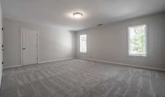 10571 Chatham Ct, Carmel, IN 46032