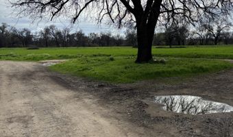Gateway Dr, Anderson, CA 96007