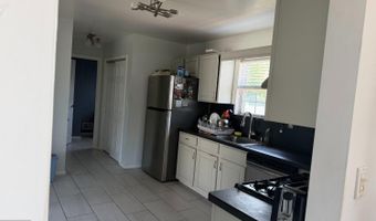 125 Homestead Ave, Avenel, NJ 07001