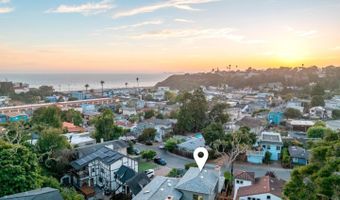 210 Venetian Rd, Aptos, CA 95003