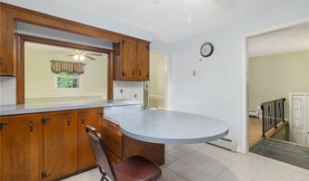 350 Essex Rd, North Kingstown, RI 02852