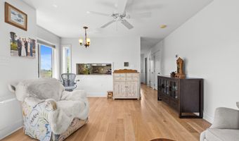 23 WHITE HORSE HILL Ln, Amissville, VA 20106