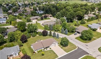 W5982 STRAWFLOWER Drive, Appleton, WI 54915
