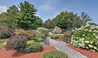 583 Pocasset Ct, Warwick, RI 02886