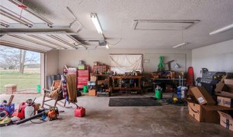 3745 E 420 Rd, Adair, OK 74330