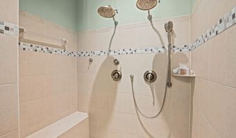 25801 YELLOW BIRCH Ct, Aldie, VA 20105