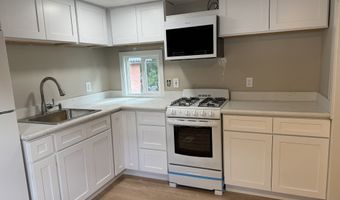 133 W Main St TRLR A9, Clinton, CT 06413