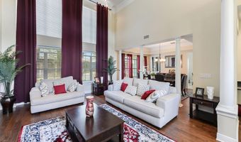 2013 Pointe Clear Dr, Biloxi, MS 39531