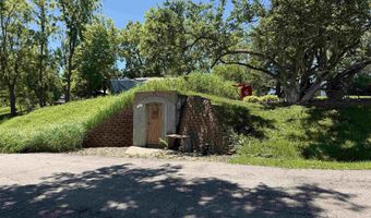 2395 Railroad St, Afton, IA 50830