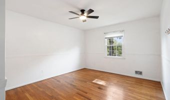 343 Clifton Ave, Bayville, NJ 08721