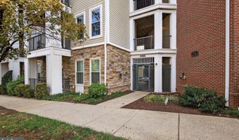 2465 ARMY NAVY Dr 1-405, Arlington, VA 22206
