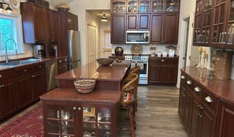 581 E Side Dr, Alton, NH 03810