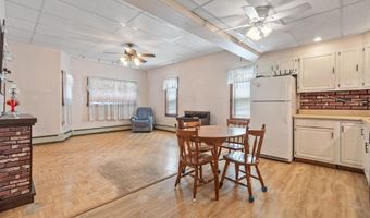 50 Exchange St, Athol, MA 01331