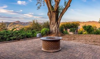 2305 Royal Oak, Escondido, CA 92027