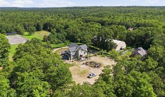 224 Greenhouse Rd, Coventry, RI 02827