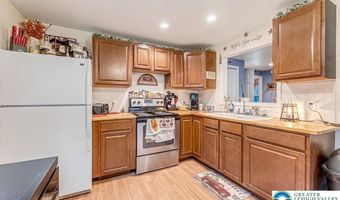 9338 Sherwood Dr, Kunkletown, PA 18058