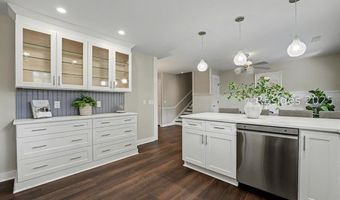 994 Dowlingwood Dr, Beaufort, SC 29902