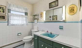 649 Spray Ave, Beachwood, NJ 08722