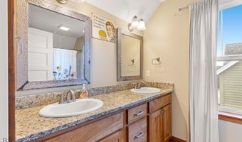 887 Hanson St, Bozeman, MT 59718