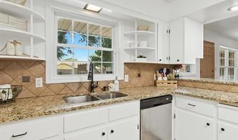 1508 Lariat Dr, Bartlesville, OK 74006