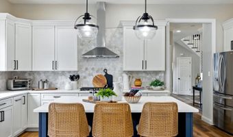 22530 FOREST RUN Dr, Ashburn, VA 20148