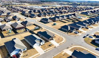 14960 Demarie Ln, Athens, AL 35613