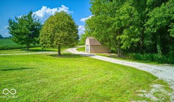 6888 E County Road 800 N, Bainbridge, IN 46105