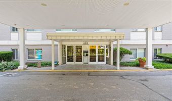 8315 N BROOK Ln 2-806, Bethesda, MD 20814