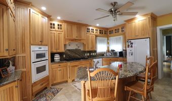 401 E 4th St, Augusta, KY 41002