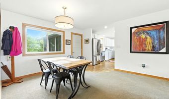 5360 S Highpoint Dr, Albion, IN 46701