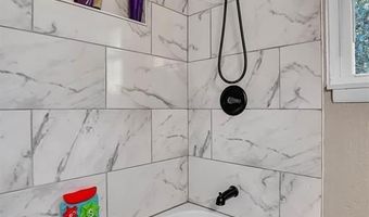 313 William Dr, Altus, OK 73521